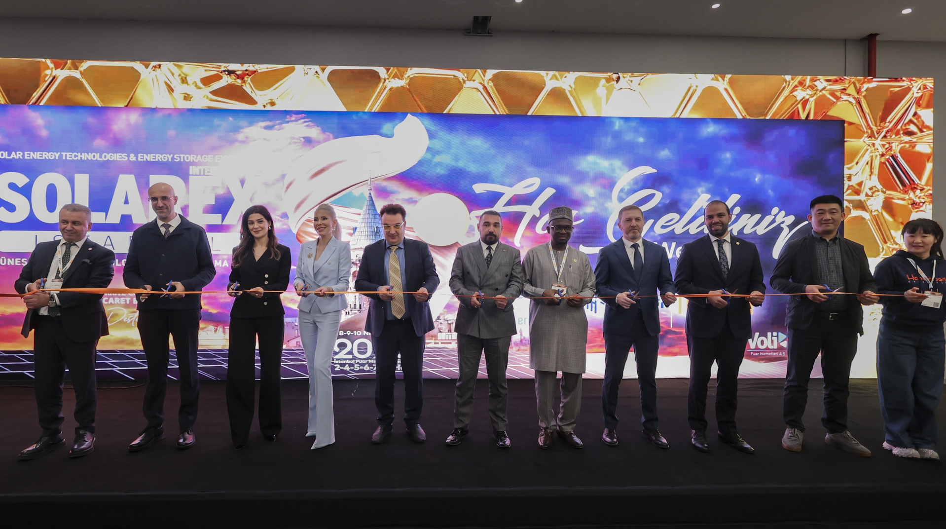 SolarEX İstanbul, 8 Nisan 2026’da kapılarını rekor bir katılımcı trafiğiyle açtı